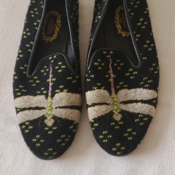 💥 SOLD  💥Larkspur Dragonfly Needlepoint Shoes 7M - Picture 2 of 6